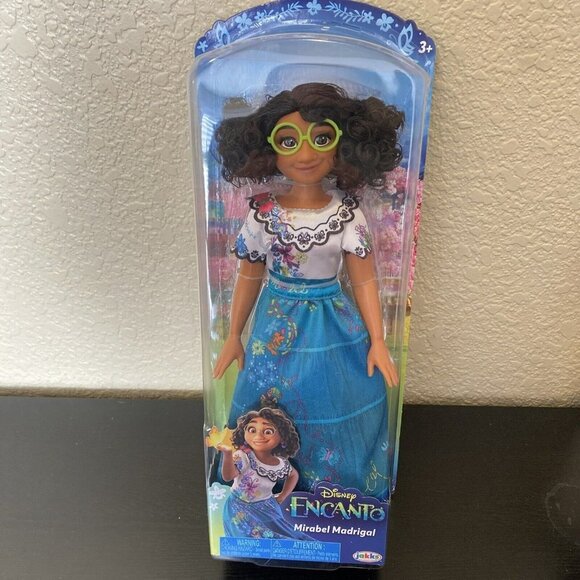 JAKKS Pacific Disney Encanto Mirabel Madrigal Doll - Picture 1 of 5